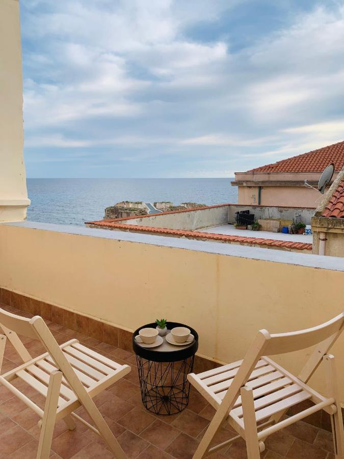 Wonderful Apartment In Old Alghero Exterior photo