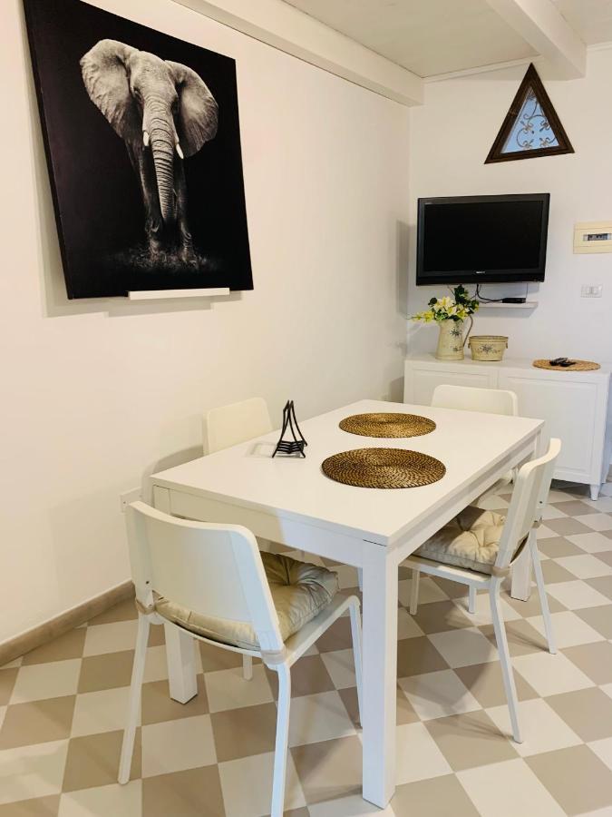 Wonderful Apartment In Old Alghero Exterior photo